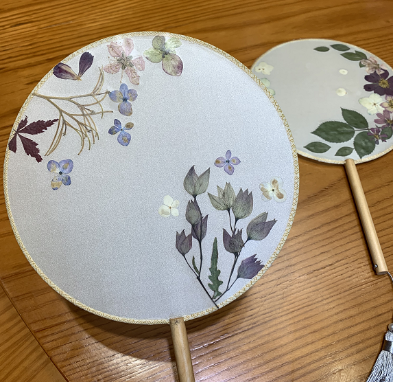 我們不要秋天的奶茶、我們要“炙熱”青春